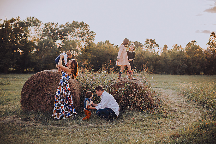  What to Wear: Fall Family Photoshoot