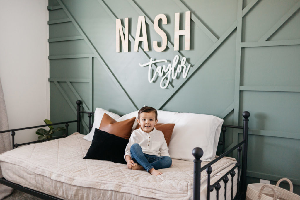 Diy Toddler Room Makeover Persnickety Prints