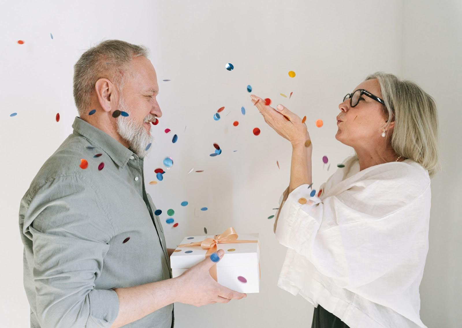 Engagement Picture Poses